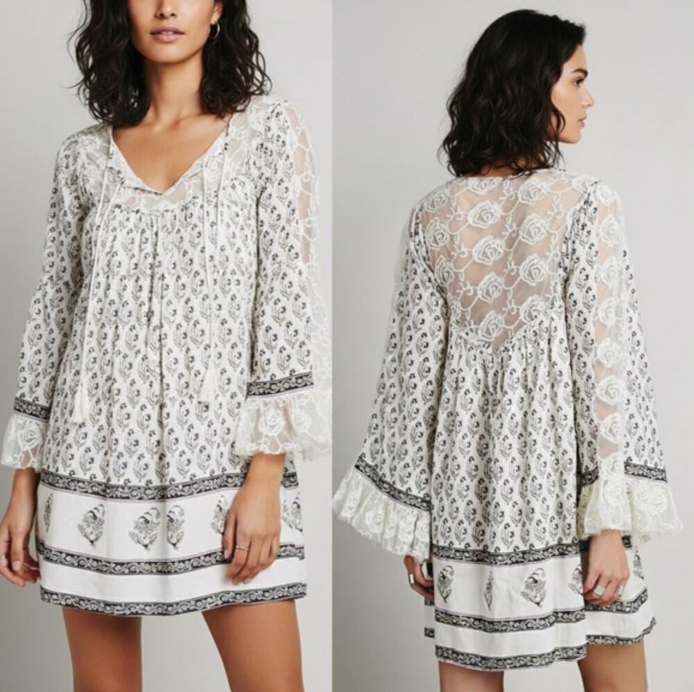 Free People Nomad Child Mini Dress XS Floral Lace Bell Sleeves‎ Boho Western